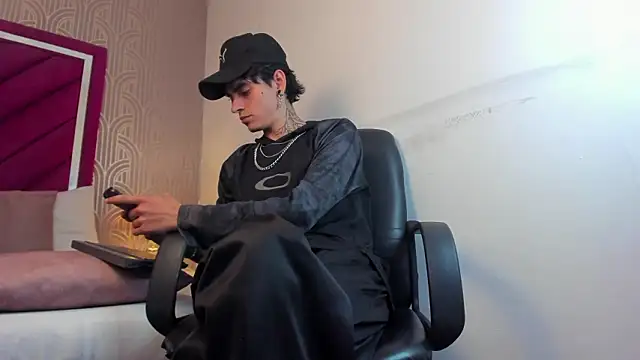 Dominic_Foxx – Kamerová šou