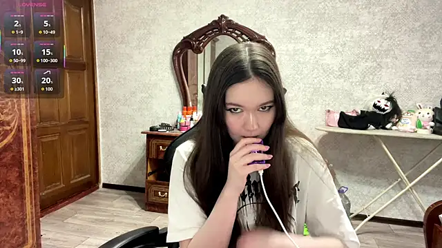 TecnaSanzz Chat XXX live