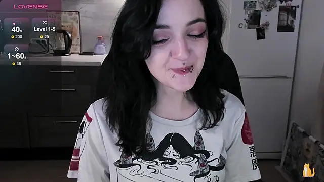 XXX chat uživo modela linaa__tyaan