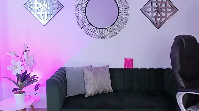 دردشة Layla_Breezee الجنسية المباشرة