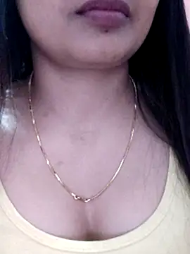 Chat XXX en directo de Wild-janvi