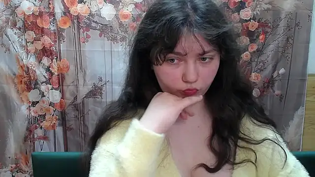 NeonilaLisovaのライブXXXチャット