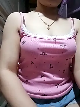 LucyyLy – webcam-show