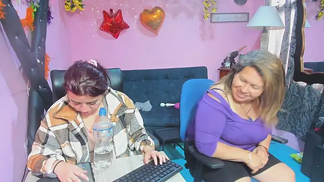 lesbiancuple: απευθείας συνομιλία ΧΧΧ