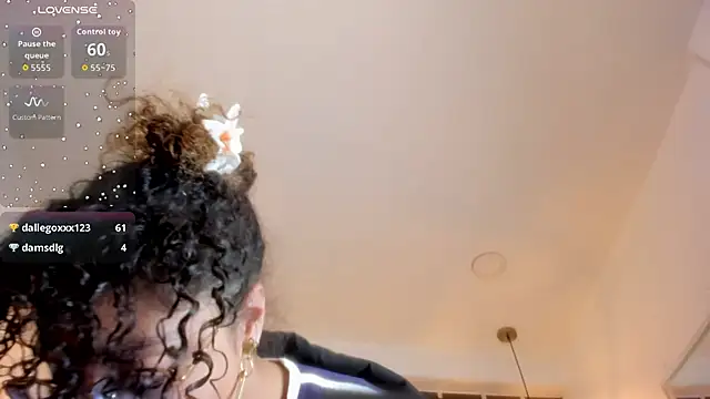 Hanna_Cornee_ Obrolan Langsung XXX