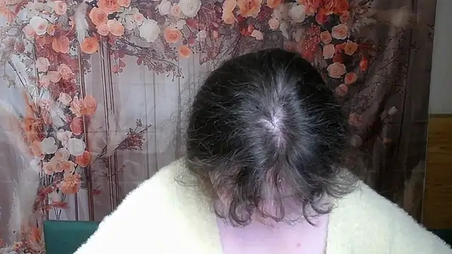 NeonilaLisova Adlı Modelin Canlı XXX Sohbeti