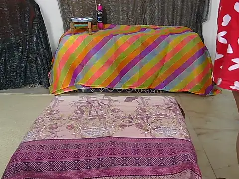 Secret_Bhabhi লাইভ XXX চ্যাট