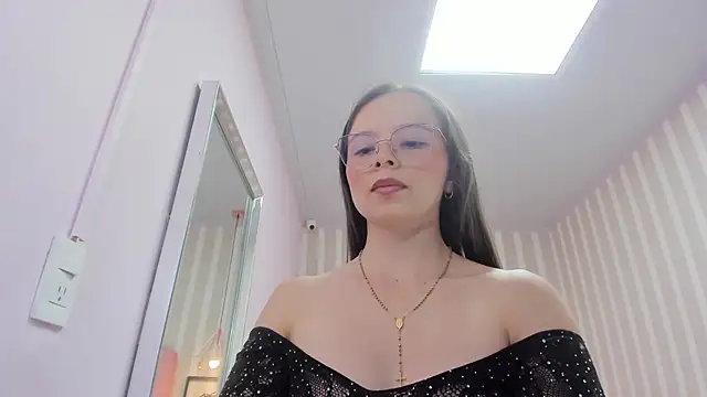 XXX chat uživo modela LORELAIGIVEN