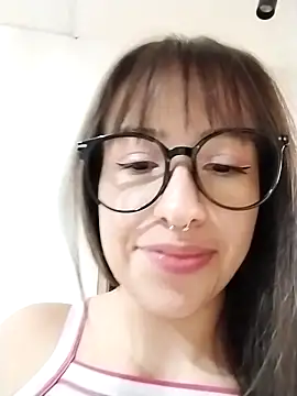 Chat +18 de SofiCandy_ ao vivo