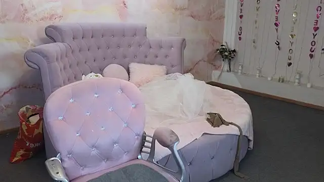 Penelope_Pinky: απευθείας συνομιλία ΧΧΧ