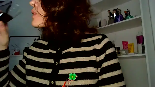 Ms-Lust1-'s Live XXX Chat