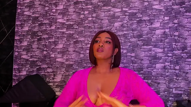 ArianaBlackk 网络视讯表演