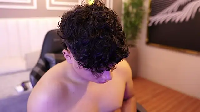 Ethan_occonor's Live XXX Chat