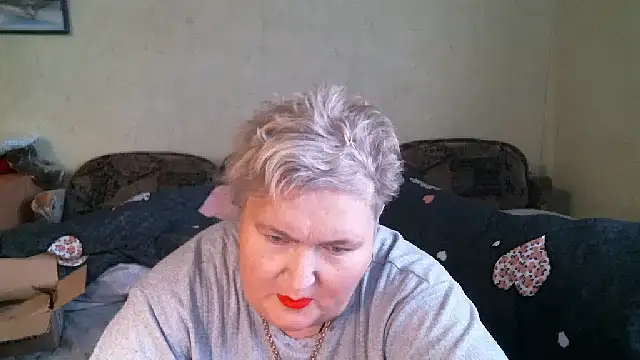 Pokazy przed kamerką – Lana555