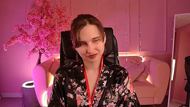 TessaMill Chat XXX live