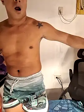 Felix_Asher Chat XXX in diretta