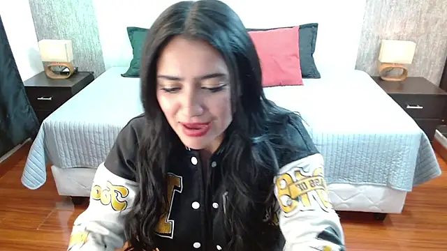 Онлайн чат XXX mia_blush1