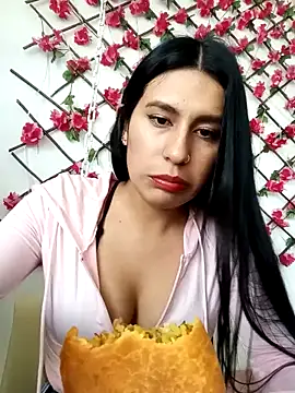 charlottte_wh Live XXX-chat