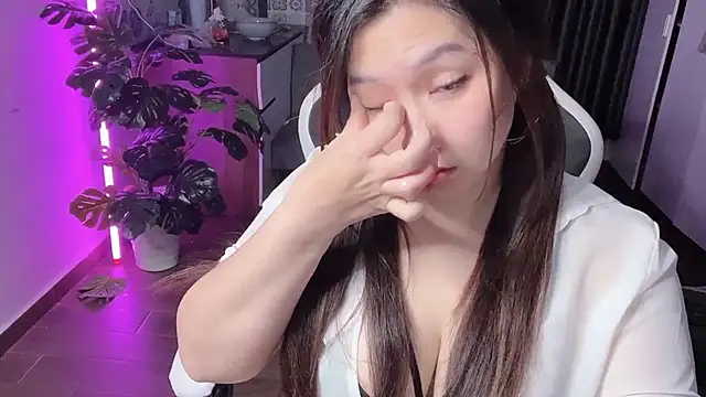 Chatroom XXX en direct de Ni-Ni_2K