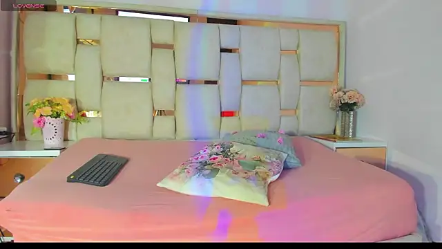 Celestesexx_ Chat XXX live