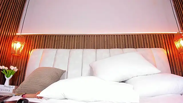 LisaLain: απευθείας συνομιλία ΧΧΧ