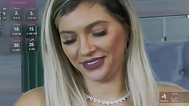 دردشة Lorehottie الجنسية المباشرة