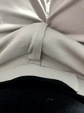 Rocky-badboy_cum4me 即時 XXX 聊天