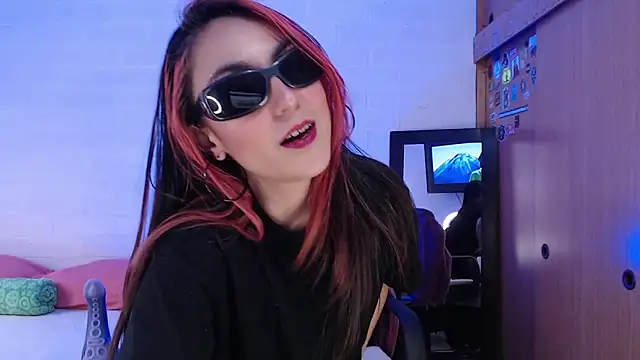 Amy66のライブXXXチャット