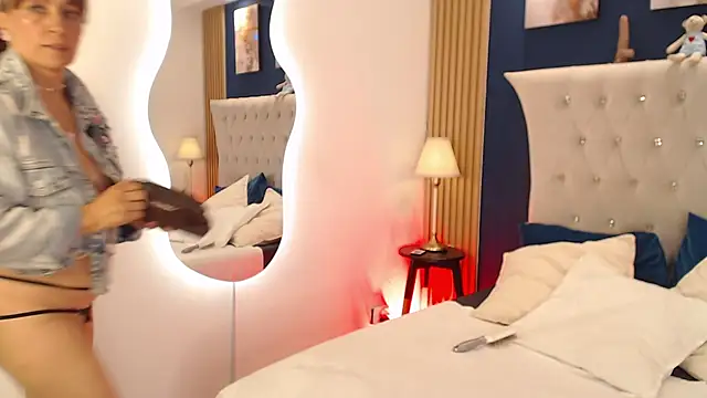 Czat XXX na żywo – GloryShine