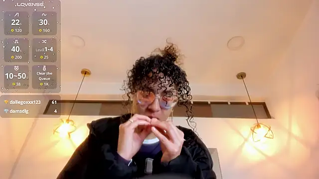 Hanna_Cornee_'s Live XXX Chat