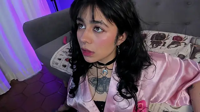 flower_smith_ Chat XXX in diretta