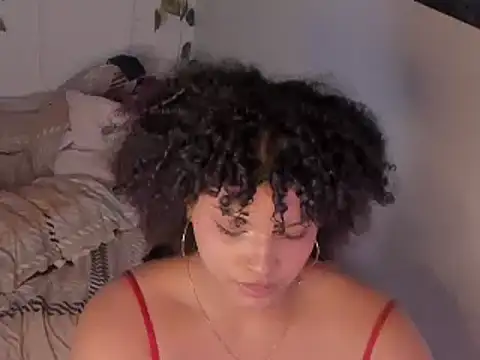 chloe_kisses Obrolan Langsung XXX