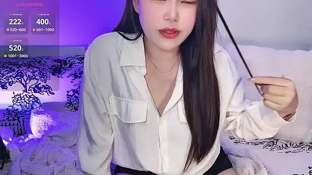 Momo33666's Live XXX Chat