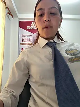 Emily-7_ webkamerás műsora