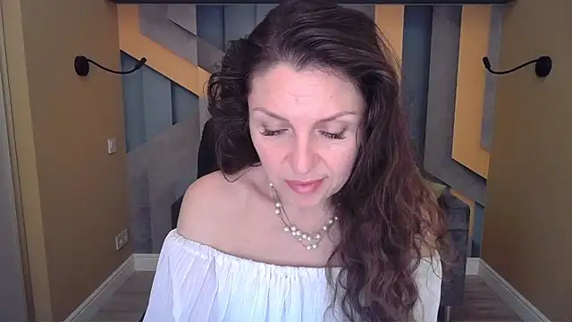 EllaLong Live XXX-chat