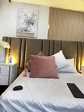 SaraLugoのライブXXXチャット