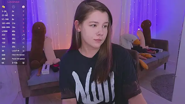 Mira_Falls' Live XXX Chat