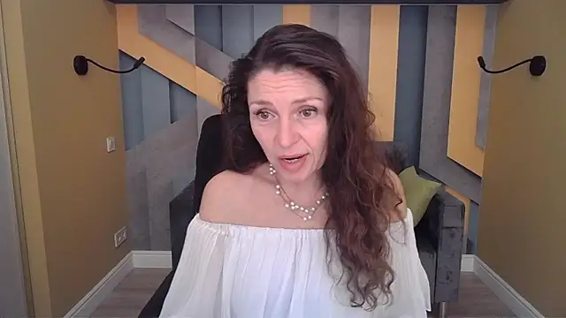 Sembang XXX Secara Langsung EllaLong