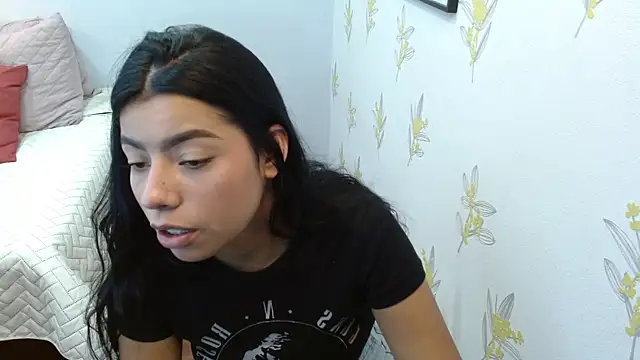 Chatroom XXX en direct de Laia_white