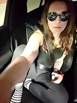 Tinas5 现场XXX聊天