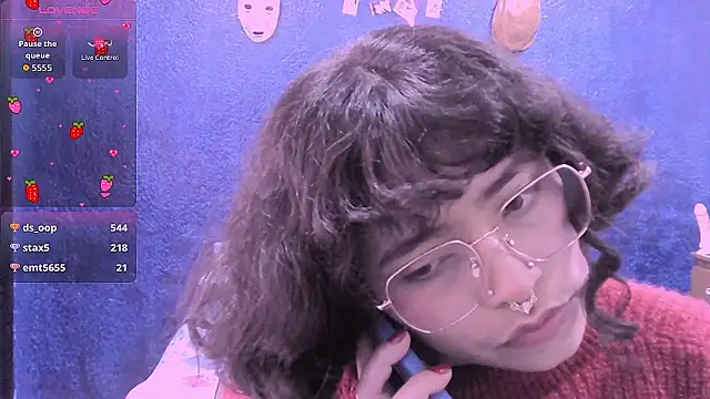 NinaYellow's Live XXX Chat