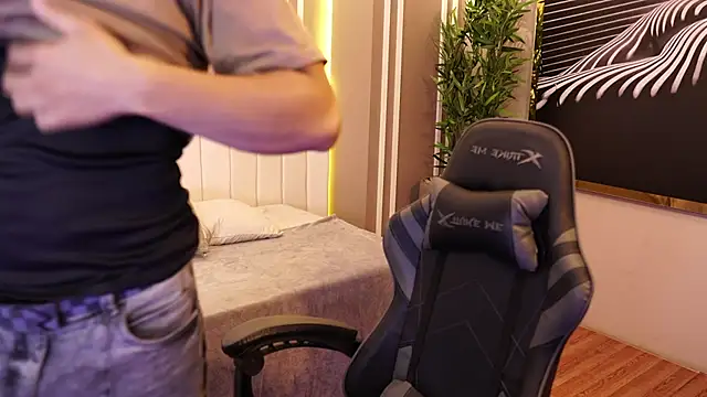 XXX chat uživo modela Ethan_occonor