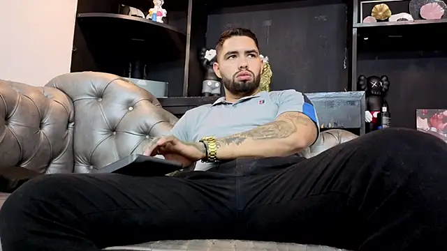 matteosantos Show Webcam