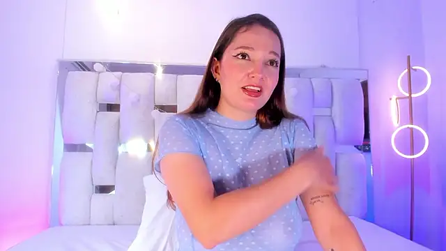 HecateCorvin – Naživo XXX chat