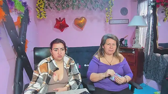 lesbiancuple's Live XXX Chat