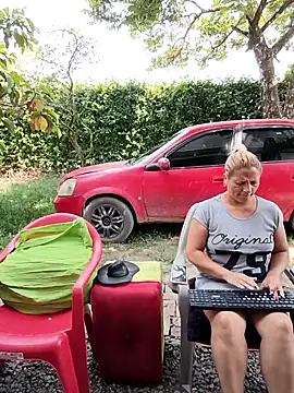 Chatroom XXX en direct de hotandfierylatinos2023