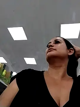 Chat XXX en directo de keilymadam