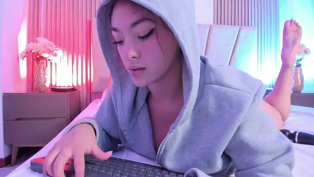 Victoria_Beaumont's Live XXX Chat