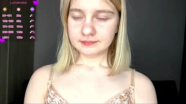 OdelinaFicken's Webcam Show