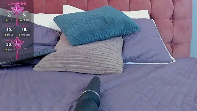 Chat +18 de Tania_77_ ao vivo